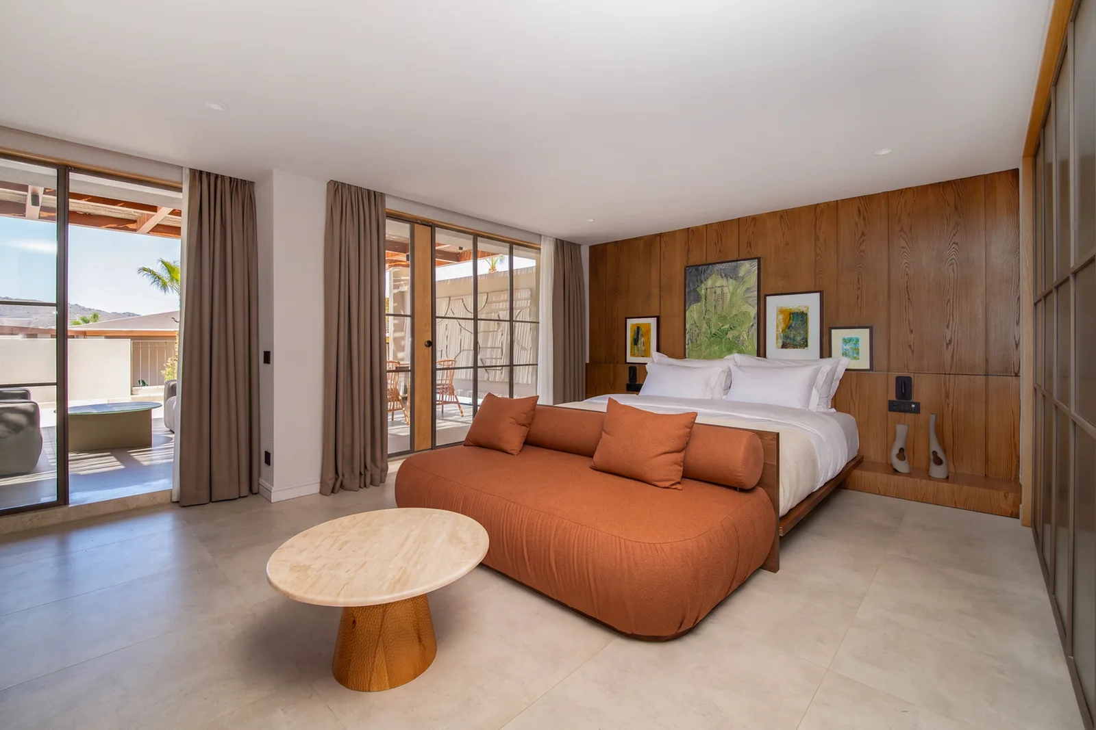Grand Terrace Mountain View Room — Oumu Beach House